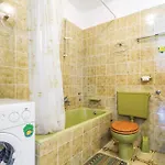 Daire 2 Bedroom Amazing In Kolavici *
