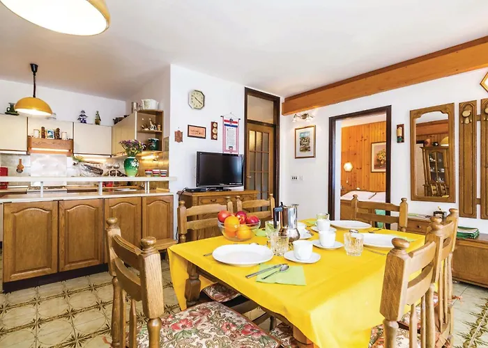 Lejlighed 2 Bedroom Amazing In Kolavici Veprinac