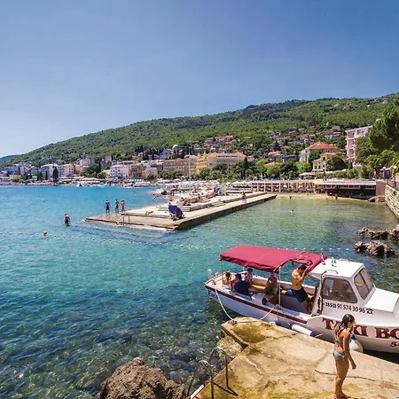 아파트 Beautiful In Kolavici
