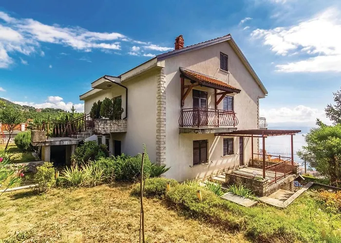 Apartment 2 Bedroom Amazing In Kolavici Veprinac