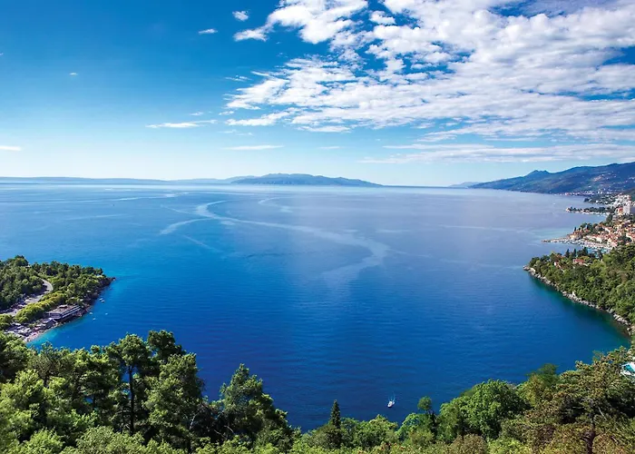 Apartment 2 Bedroom Amazing In Kolavici *